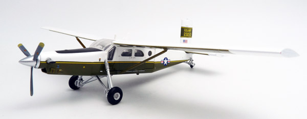 herpa-580472-1-US-Army-Pilatus-PC-6-Berlin-Brigade-Tempelhof