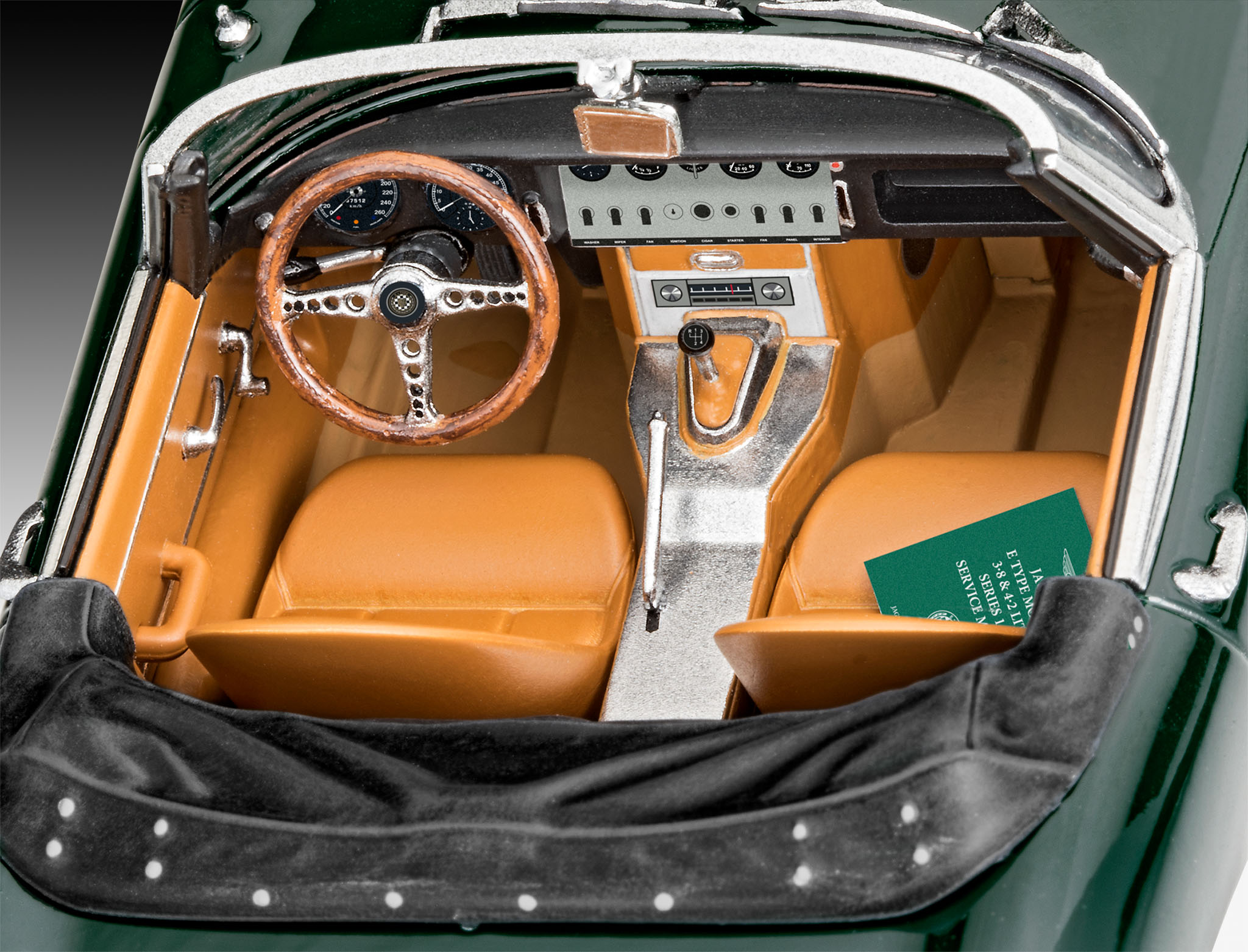 revell-07687-3-Jaguar-E-Type-Roadster-Series-I-Cockpit