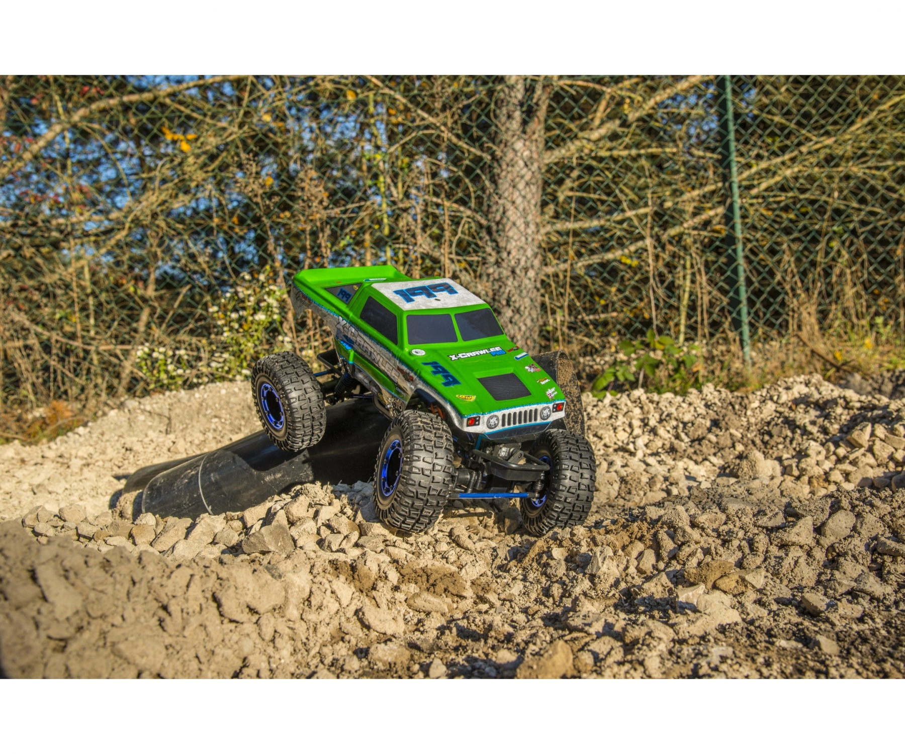 carson-500404068-3-X-Crawlee-XL-2-4-GHz-100-RTR-green-edition-green-preiswerter-Crawler-für-Hobby-Einsatz-Geländefahrt