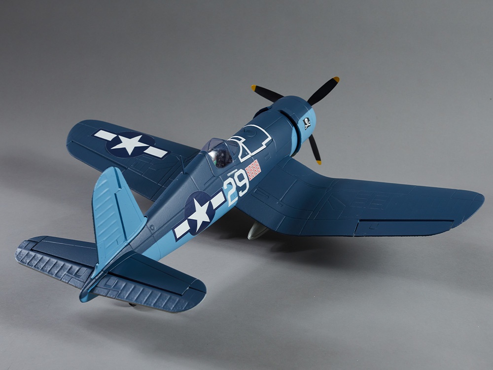 derbee-aircrafts-DB001PB-5-F4U-Corsair-750mm-Leitwerk