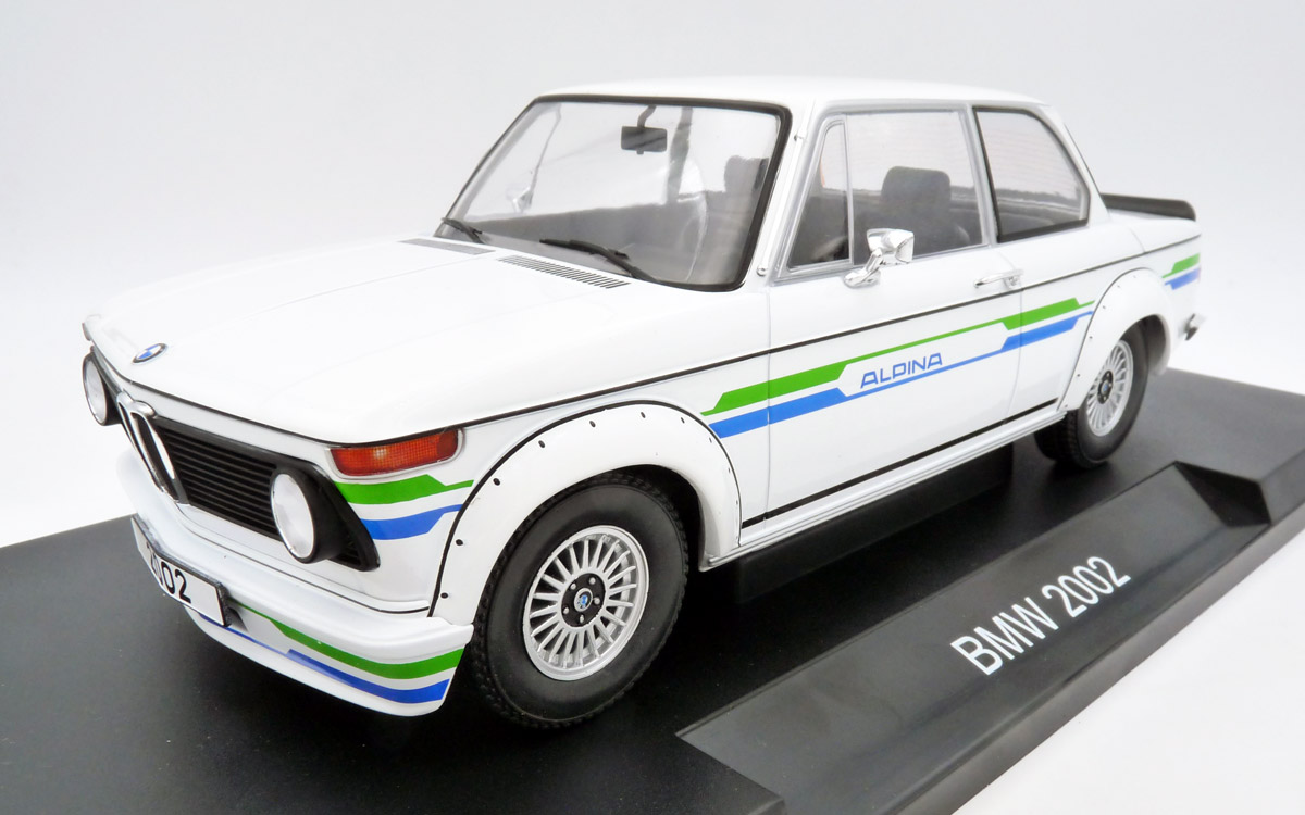 model-car-group-MCG18409-R-1-Alpina-BMW-2002-A4S-Turbobacken-Alpinastreifen-Bovensiepen-Buchloe-schwarzer-Grill