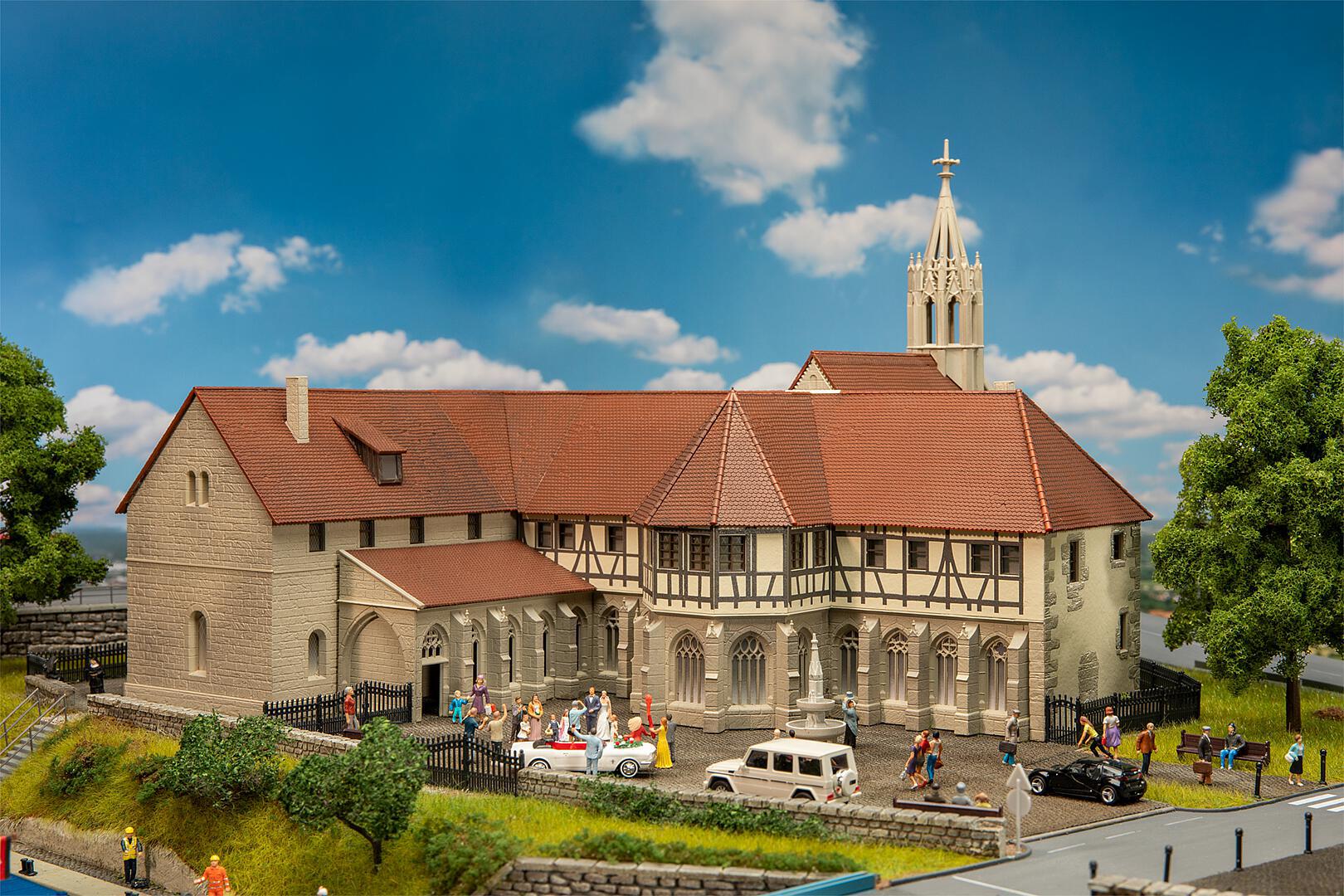 faller-130827-1-Alte-Abtei-mit-Kreuzgang-Wallfahrts-Kloster-Katholische-Kirche