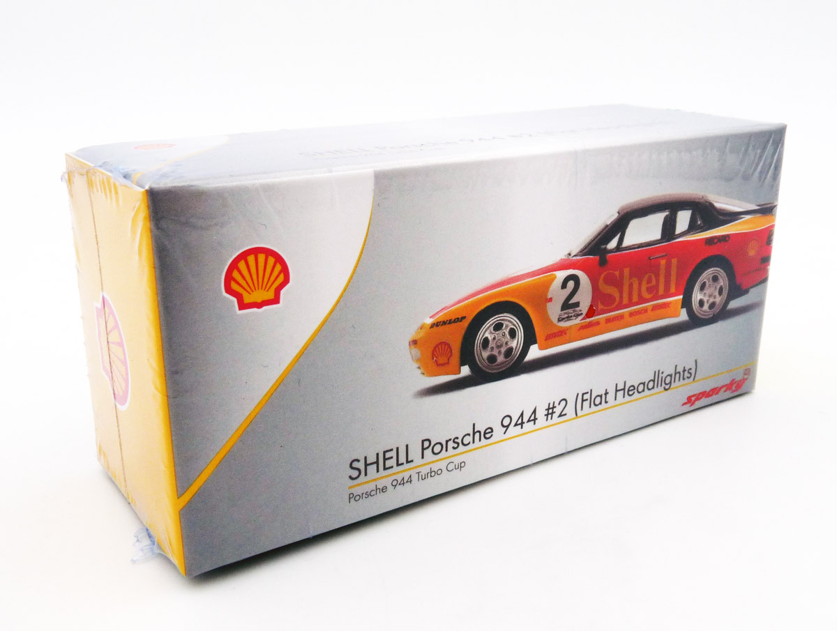 sparky-YO64003-Porsche-944-Turbo-Cup-Shell-2-Armin-Schwarz-flat-headlights