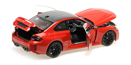minichamps-110023120-2-BMW-M2-rotmetallic-2023-Sport-Auto-Backen