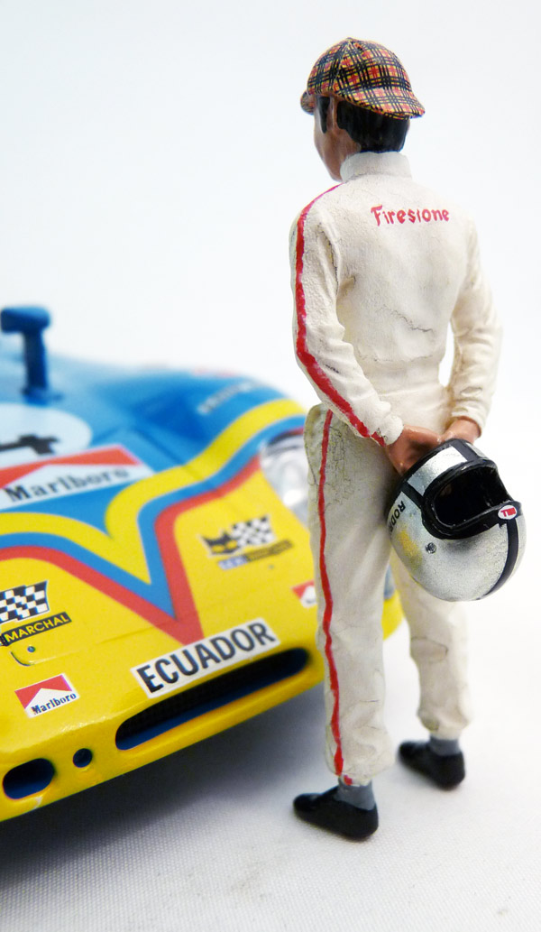 Le Mans Miniatures Pedro Rodriguez 1970-1971 Figur-Fertigmodell #FLM132046M