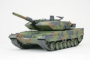 Carson 1:16 Panzer Leopard 2A5 Fertigmodell 100% RTR, 2,4 GHz #500907189