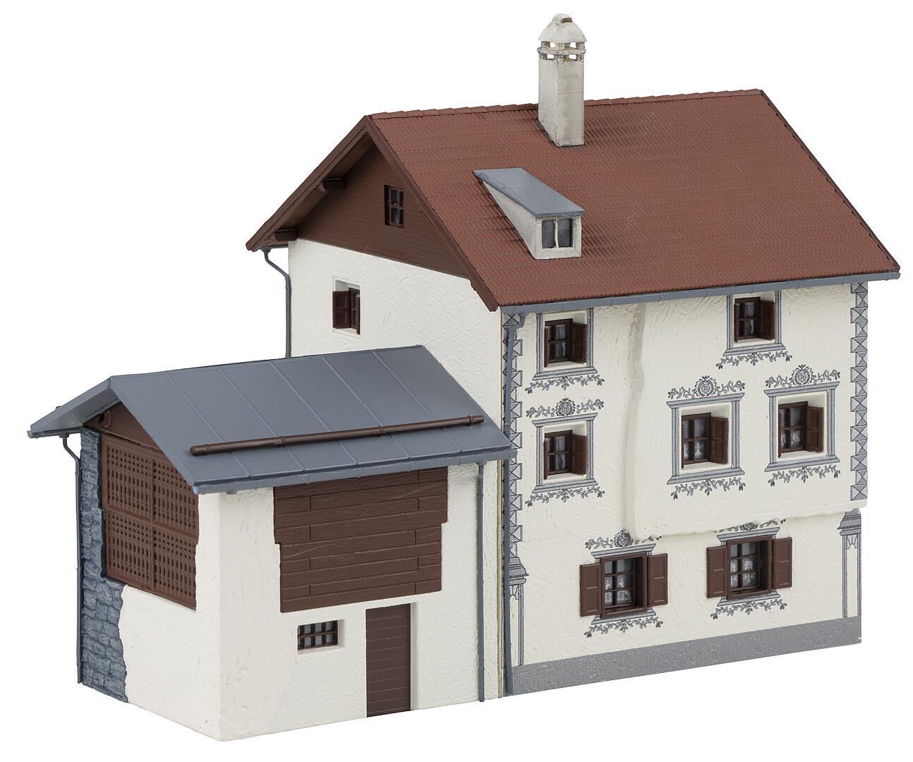 faller-130362-3-Bündnerhaus-Bergün-historische-Fassadenbemalung