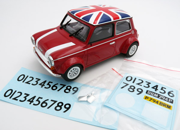 BRM-096R-1-Rover-Mini-Cooper-Einspritzer-mit-10-Zoll-Minilite-Union-Jack-rot