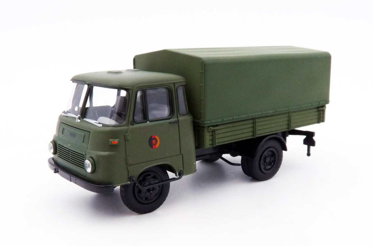 brekina-30615-Robur-LO-2501-NVA-Nationale-Volksarmee-der-DDR brekina-30615-Robur-LO-2501-NVA-Nationale-Volksarmee-der-DDR
