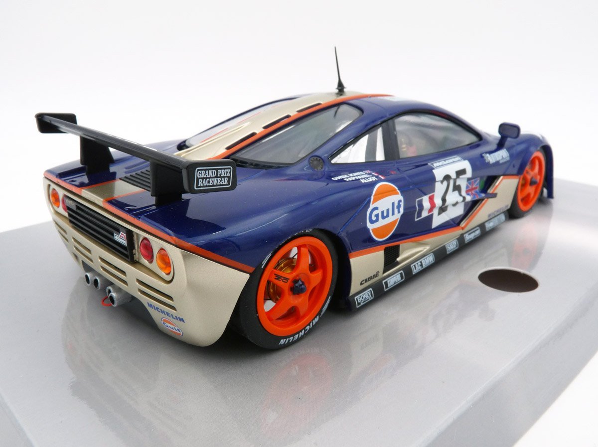 brm-BRM151-2-McLaren-F1-GTR-GTC-Gulf-Racing-Team-24h-Le-Mans-1995-Raphanel-Alliot-Owen-Jones