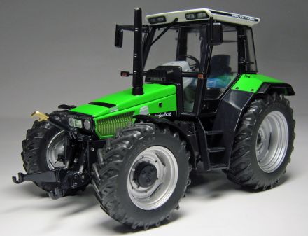 weisetoys-1028-1-Deutz-Fahr-Agrostar-DX-638-Modelltraktor