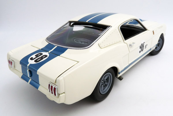 acme-A1801846-2-1965-Shelby-Ford-Mustang-GT35R-Prototype-The-Flying-Mule-limited-edition-model