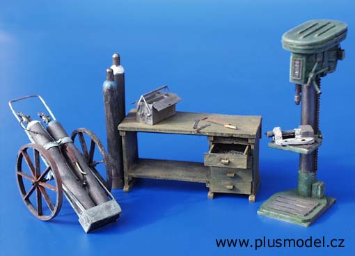 plusmodel-094-Werkstattausruestung