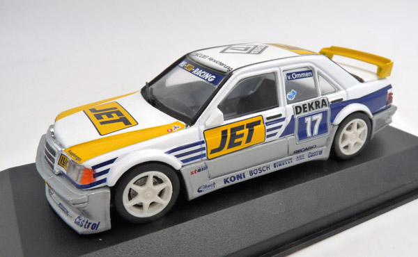 minichamps-3021-Mercedes-Benz-190E-Evo-I-DTM-MS-Jet-Günther-Schons-Jörg-van-Ommen-17