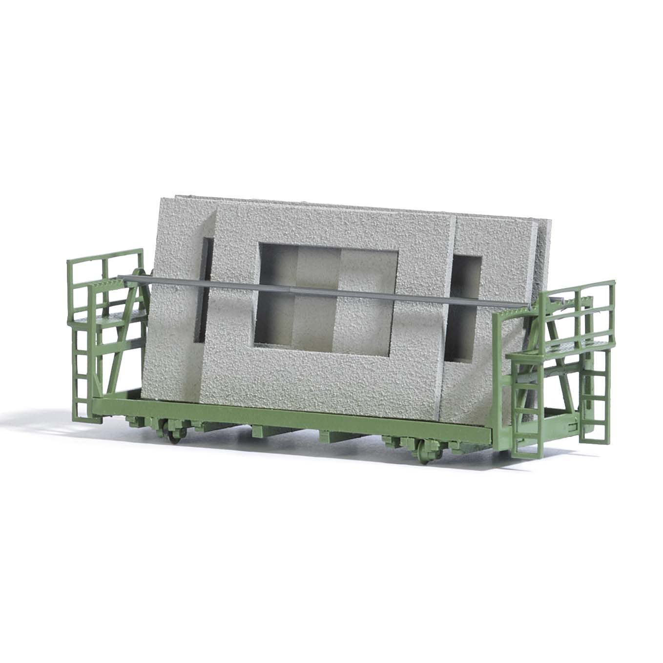 busch-1848-1-Transportgestell-mit-Betonfertigteilen-Plattenbau-WBS-70-DDR-Brigade