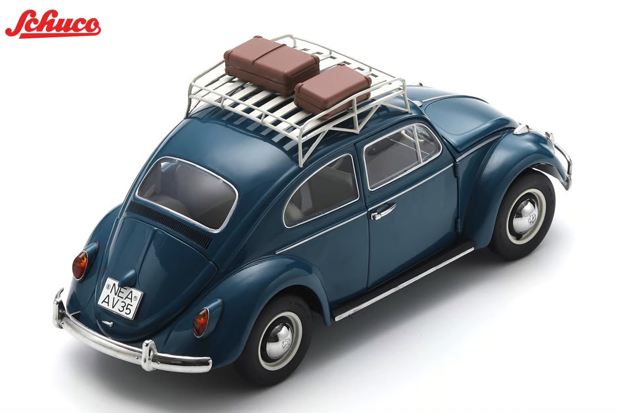 Schuco-18U00154-4-Volkswagen-VW-Käfer-1963-mit Dachgepäckträger-seeblau-Urlaubstour-Modellauto-Heckansicht-Dickholmer