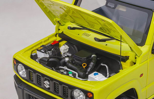 autoart-87501-2-Suzuki-Jimny-JB64-kinetic-yellow-black-roof-Kleiner-Offroader-Modellauto