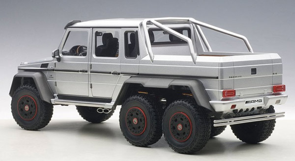 Autoart Mercedes-Benz G63 AMG 6x6 silber, #76301