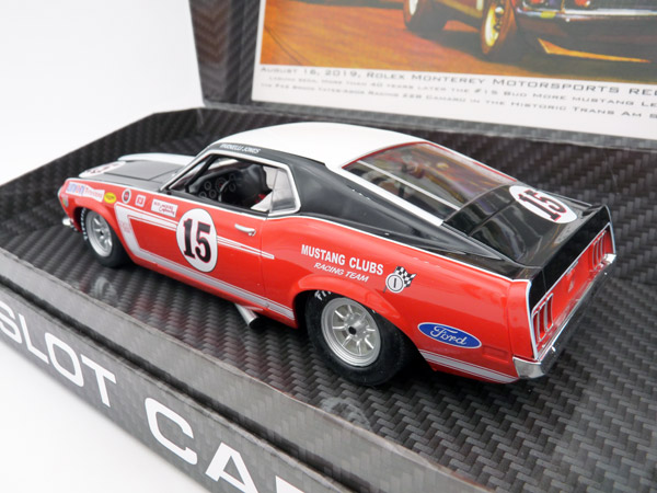 brm-117-3-Ford-Mustang-Boss-302-Parnelli-Jones-15-Rolex-Monterey-Reunion