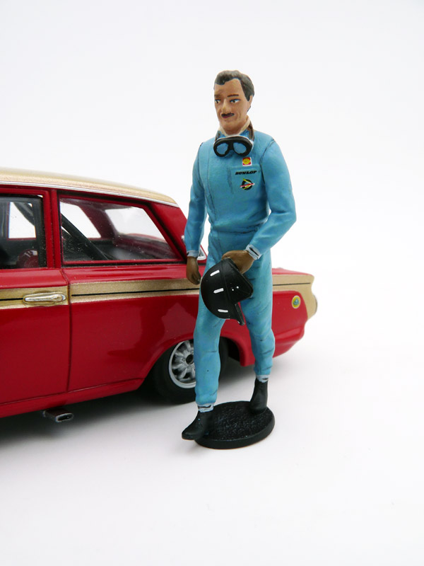 lemansminiatures-FLM132060M-1-Graham-Hill-British-Racing-Driver