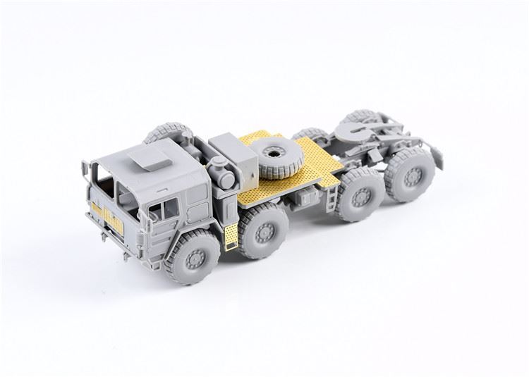 modelcollect-UA72132-2-M1014-MAN-KAT-1-8x8-GL-high-mobility-off-road-truck