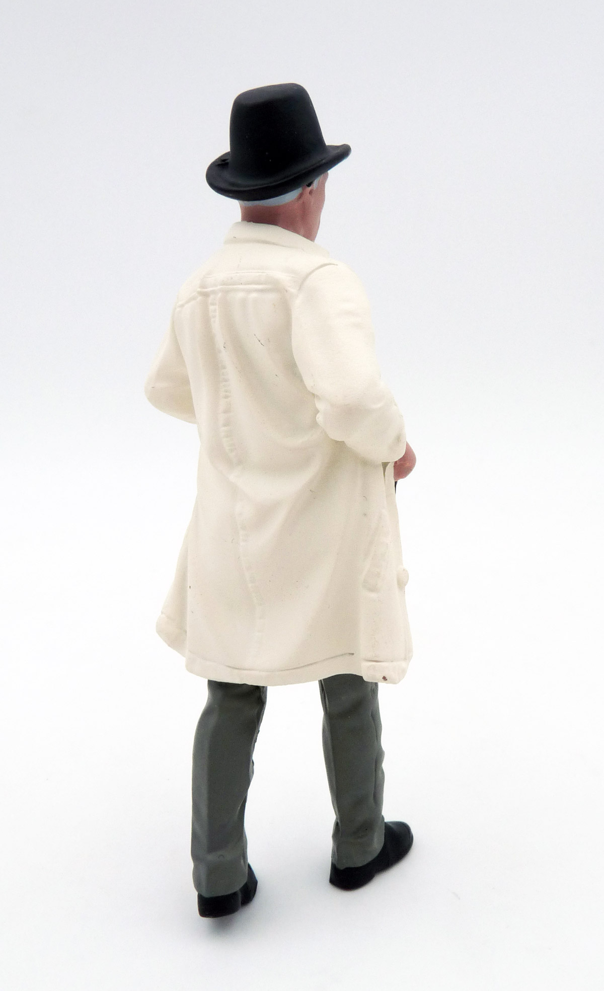 americandiorama-AD76296-3-Charles-Rennleiter-mit-Mantel-Race-Day-Figur americandiorama-AD76296-3-Charles-Rennleiter-mit-Mantel-Race-Day-Figur