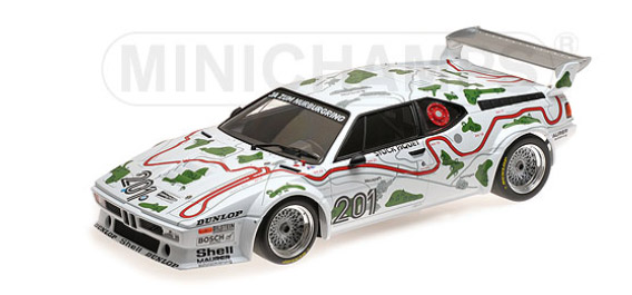 minichamps-125802901-BMW-M1-Ja-zum-Nürburgring-1980-Stuck-Piquet