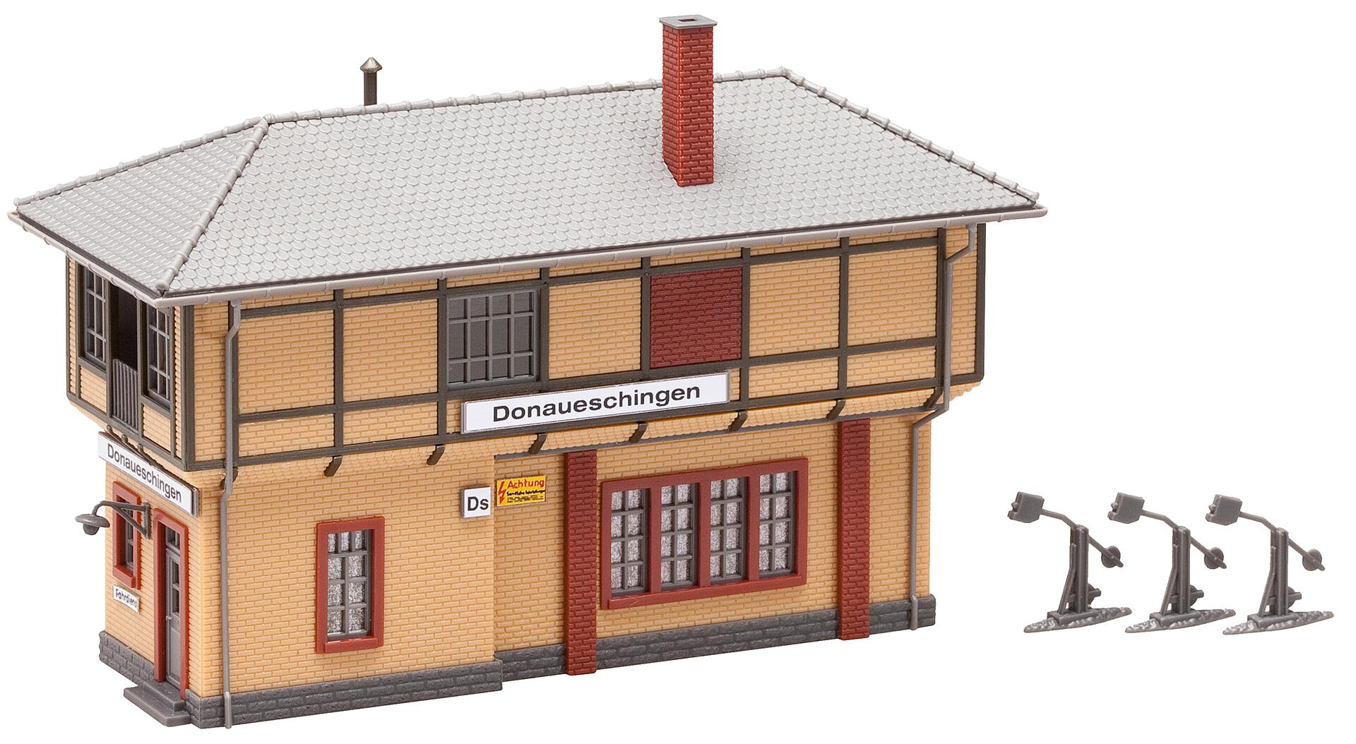 faller-131395-2-Stellwerker-Donaueschingen-Fahrdienstleiter-Stelle