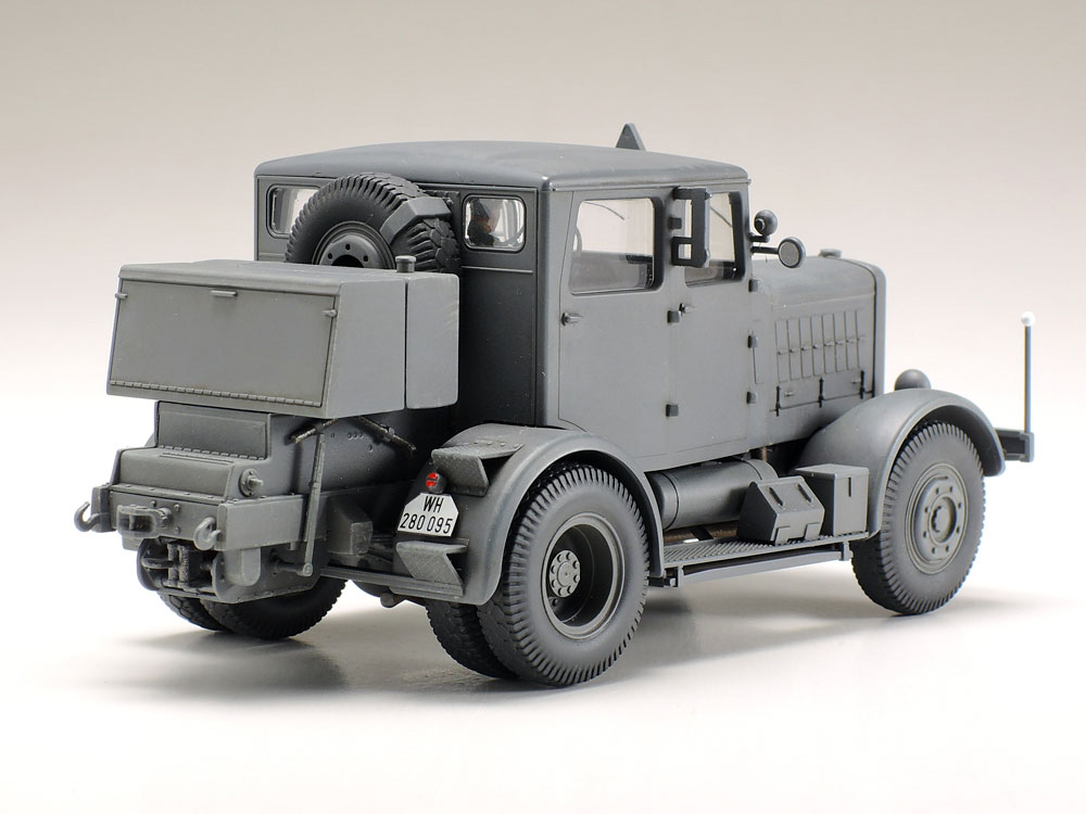 tamiya-32593-4-Hanomag-SS100-Zugmaschine tamiya-32593-4-Hanomag-SS100-Zugmaschine