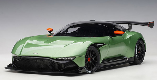 autoart-70263-1-Aston-Martin-Vulcan-apple-tree-green-metallic