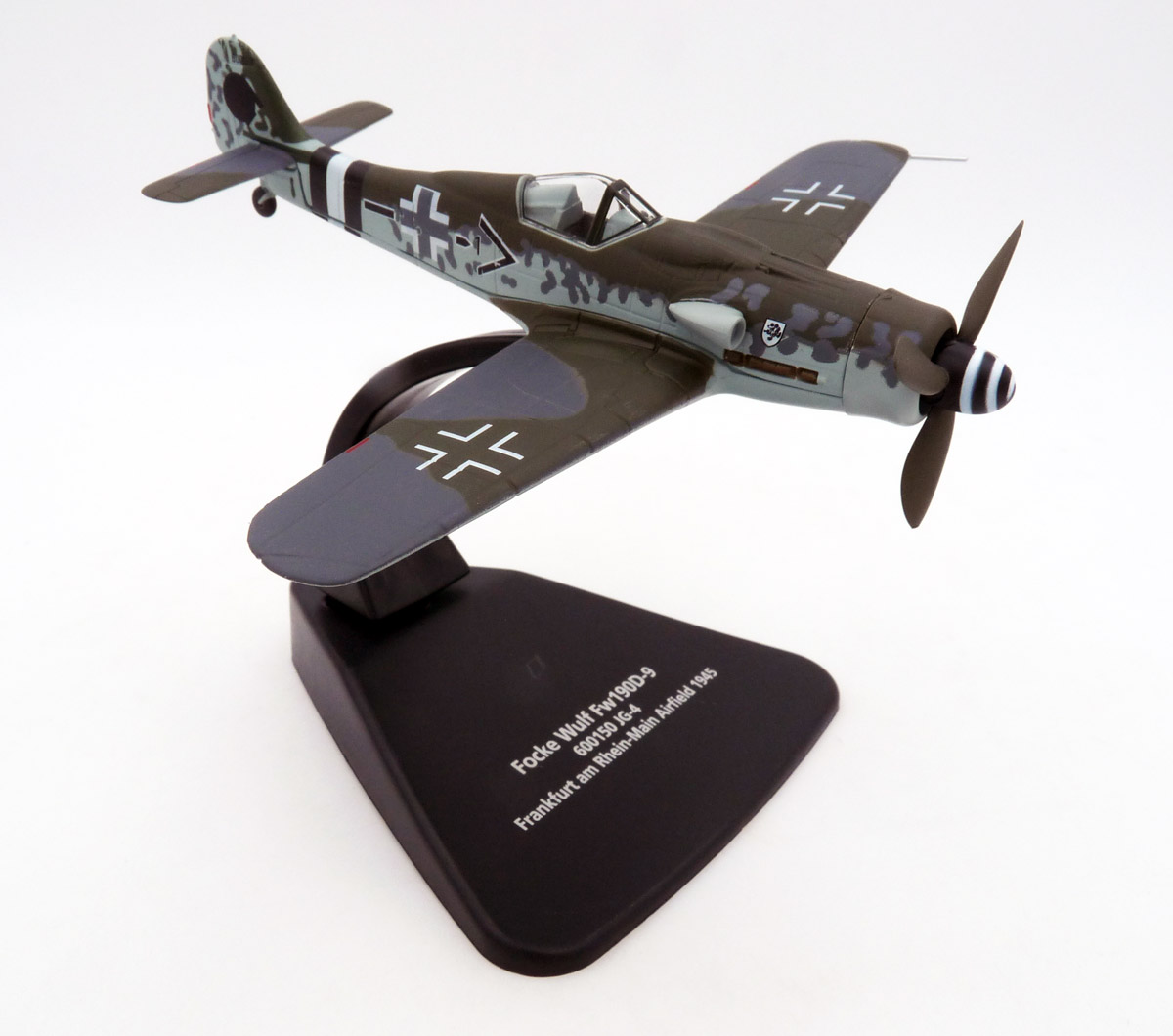 oxford-AC113S-1-Focke-Wulf-190D-Werknummer-600150-JG-4-Frankfurt-am-Main-Rhein-Flugplatz oxford-AC113S-1-Focke-Wulf-190D-Werknummer-600150-JG-4-Frankfurt-am-Main-Rhein-Flugplatz