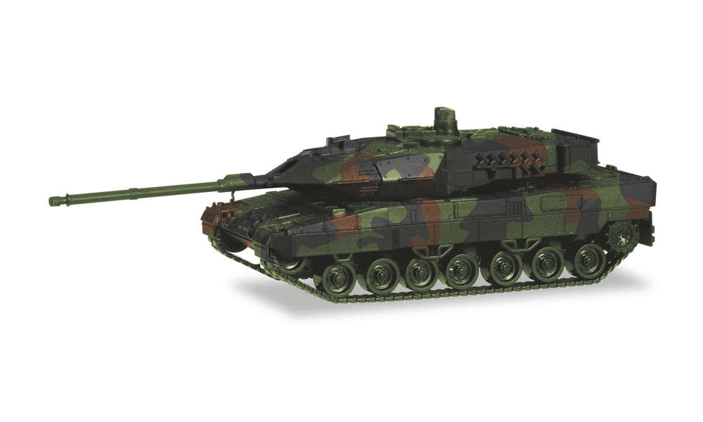 herpa-746175-Kampfpanzer-Leopard-2A7-Bundeswehr-Flecktarn