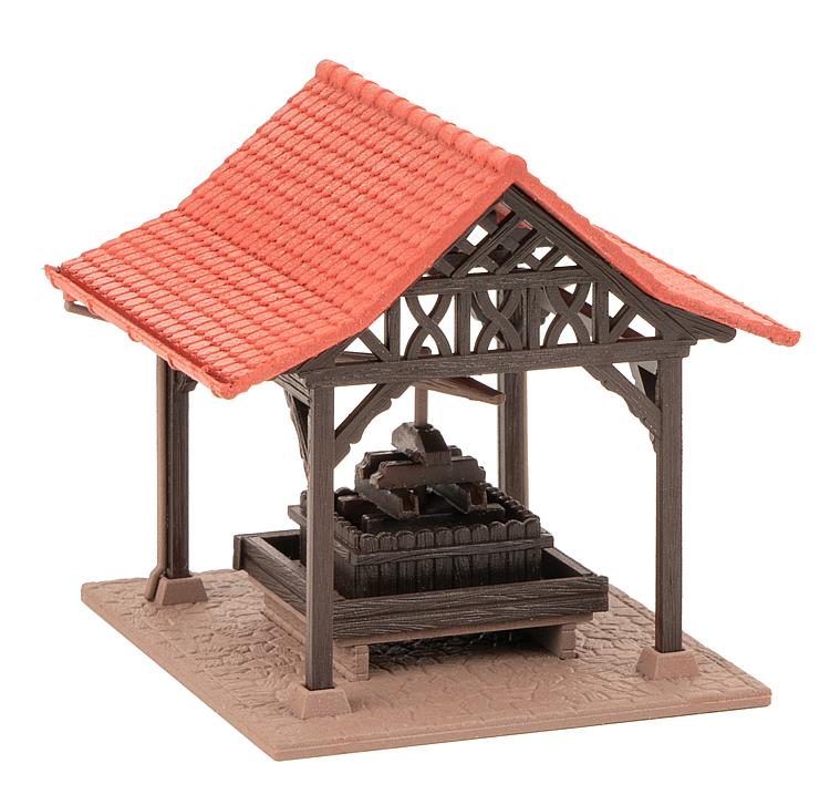 faller-180335-2-Weinpresse-im-Weingut