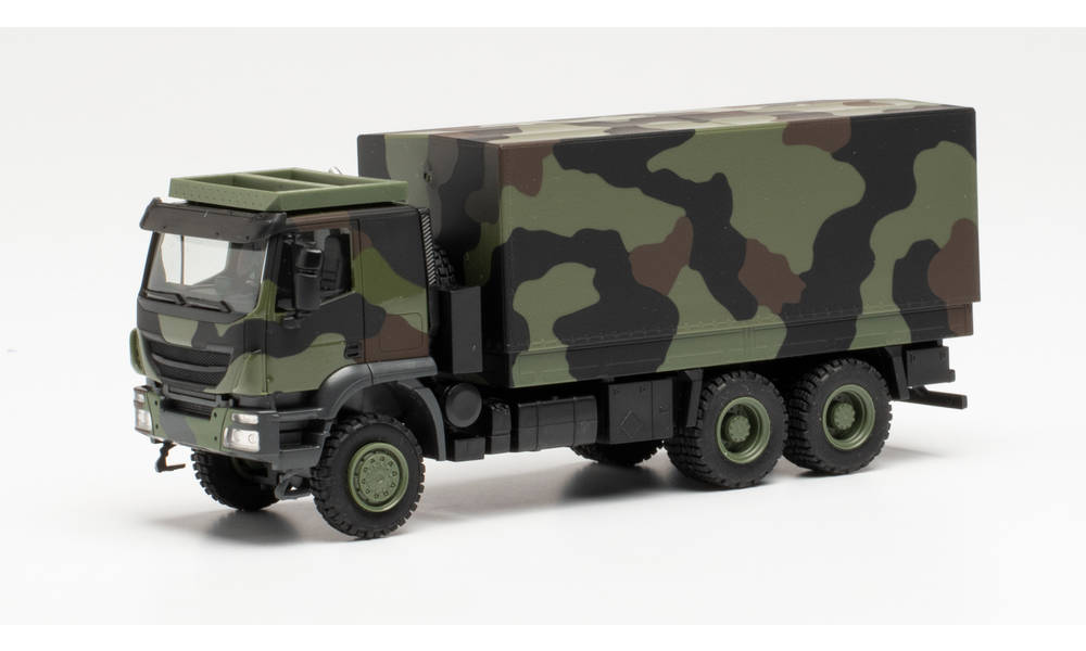 Herpa-746786-Iveco-Trakker-Pritsche-Plane-LKW-Bundeswehr-flecktarn