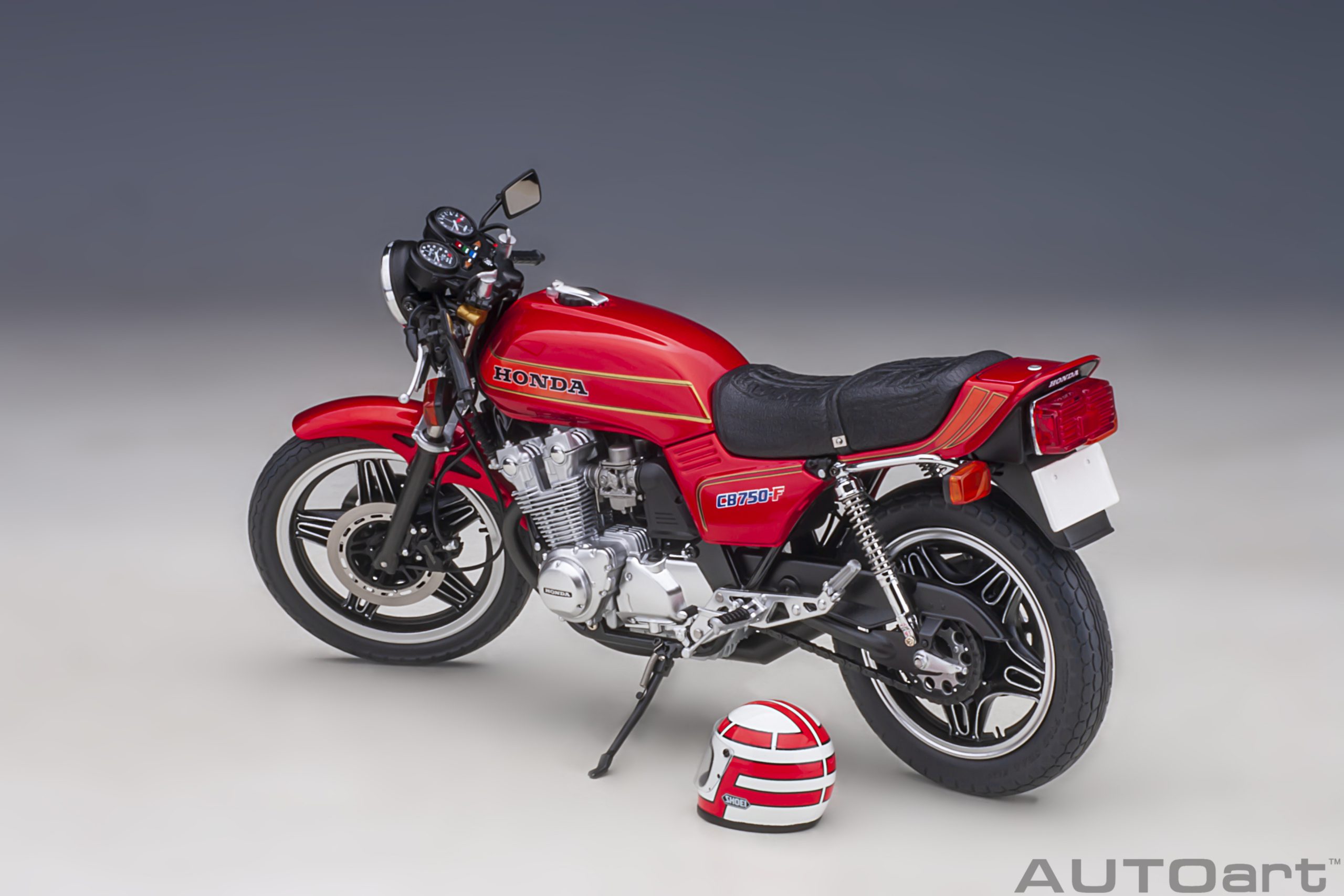 autoart-12561-7-Honda-CB750F-Baribari-Legend-rot-metallic autoart-12561-7-Honda-CB750F-Baribari-Legend-rot-metallic