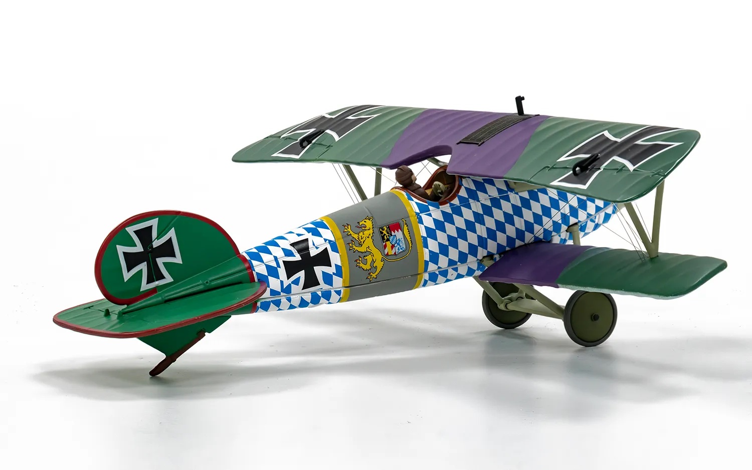corgi-AA37812-2-Albatros-DV-Jagdeinsitzer-Leutnant-R-Wolf-Jasta-5-Boistrancourt-Aerodrome-Frankreich-Sommer-1917-Leitwerk corgi-AA37812-2-Albatros-DV-Jagdeinsitzer-Leutnant-R-Wolf-Jasta-5-Boistrancourt-Aerodrome-Frankreich-Sommer-1917-Leitwerk