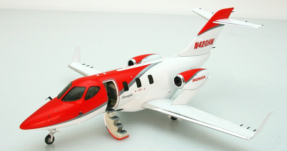 ebbro-48001-2-HondaJet-Power-Of-Dreams