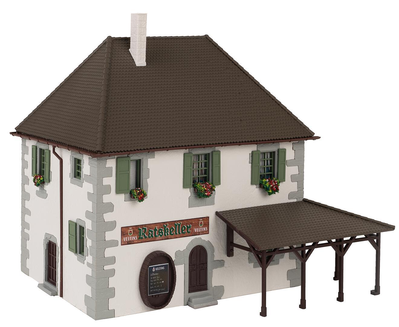 faller-130619-2-Landgasthof-Veltins-ländliches-Gasthaus-gutbürgerliche-Küche
