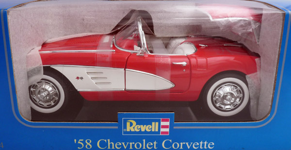 revell-08454-Chevrolet-Corvette-C1-Hardtop-1958-rot revell-08454-Chevrolet-Corvette-C1-Hardtop-1958-rot