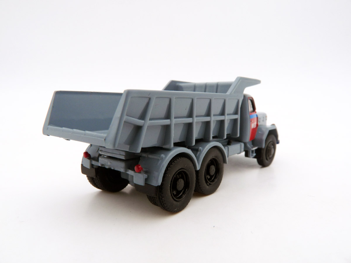 Brekina-83305-2-Magirus-Jupiter-Kipper-WEB-grau-Baufahrzeug-König-der-Landstraße-Mulde