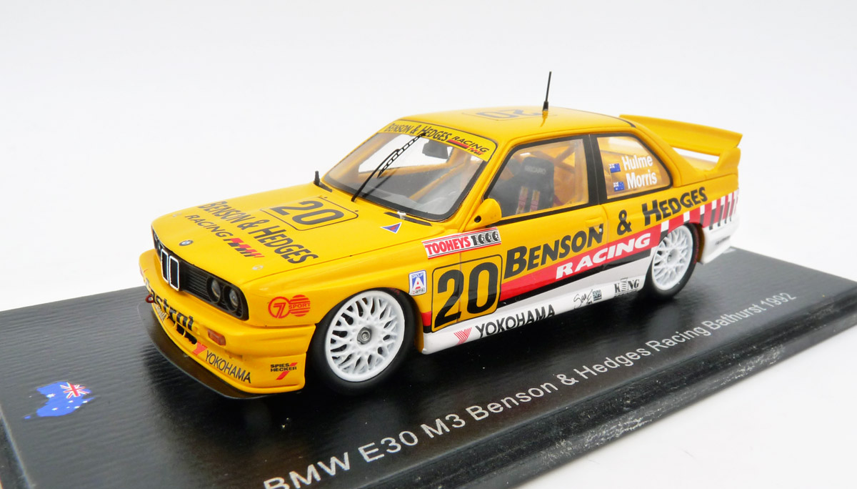 spark-AS014-1-BMW-M3-Sportevo-Bathurst-1992-Denny-Hulme-Paul-Morris-Benson-Hedges-Tooheys-1000