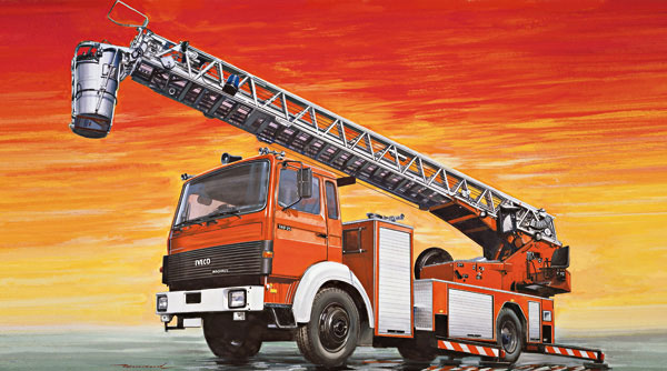 italeri-3782-2-Drehleiter-Magirus