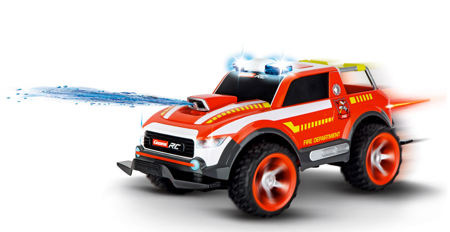 carrera-370142035-Fire-Fighter-Watergun-ferngesteuertes-Feuerwehrauto-das-richtig-Wasser-spritzen-kann