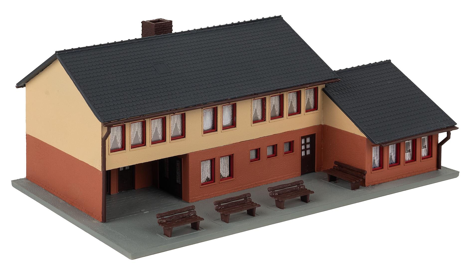 faller-131319-2-Gemeindehaus