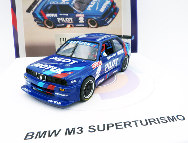 slotwings-SW03801-2-Platinum-BMW-M3-E30-Superturismo-Motul-Pilot-limited