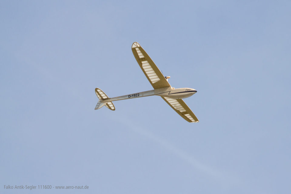 aero-naut-1116-00-5-Falko-Antik-Segelflugmodell-Thermiksegeln