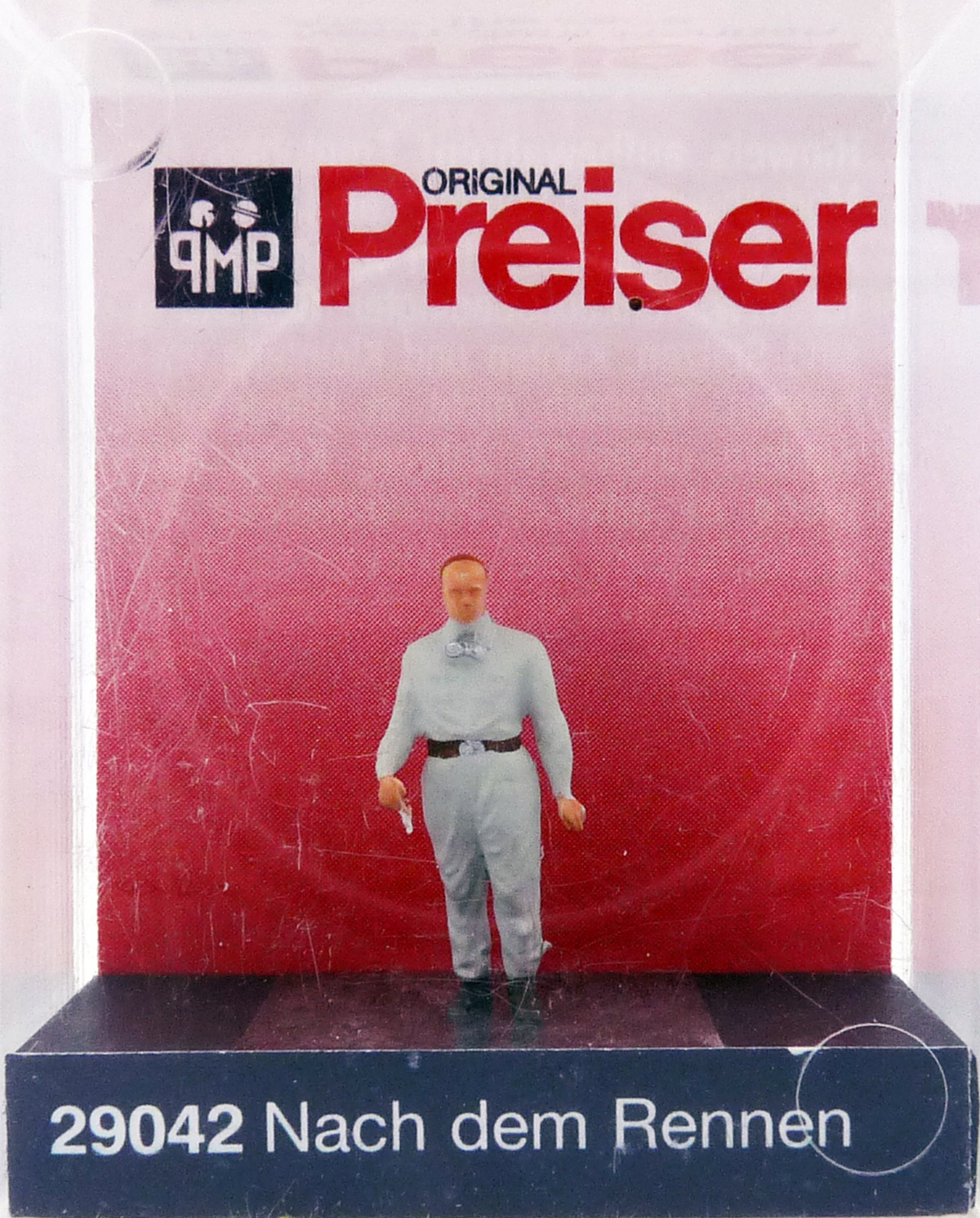 preiser-29042-Nach-dem-Rennen-Rennfahrer-Silberpfeil-Ära-Brauchitsch-Fangio preiser-29042-Nach-dem-Rennen-Rennfahrer-Silberpfeil-Ära-Brauchitsch-Fangio