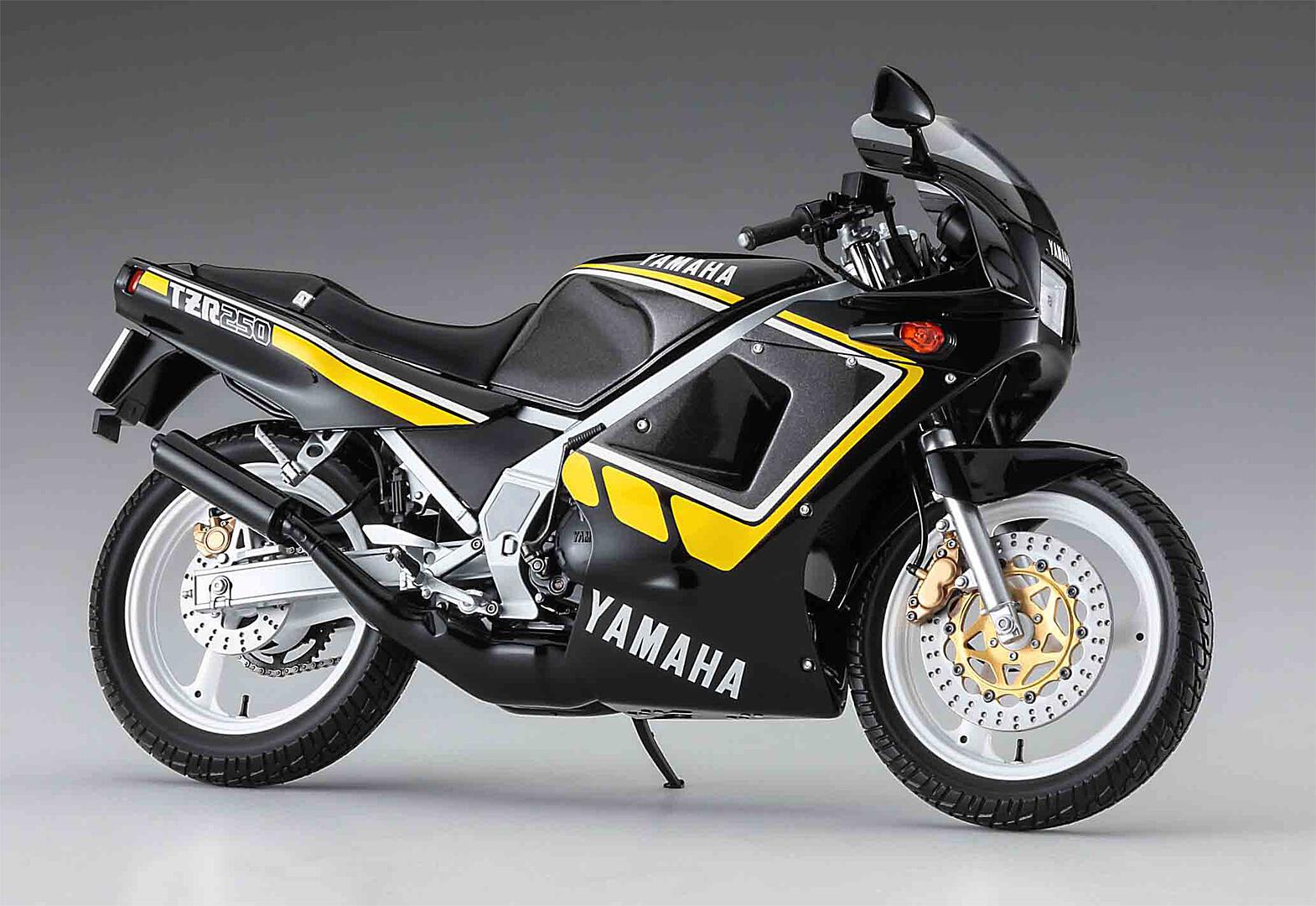 hasegawa-21743-Yamaha-TZR250-2AW-New-Yamaha-Black-1987