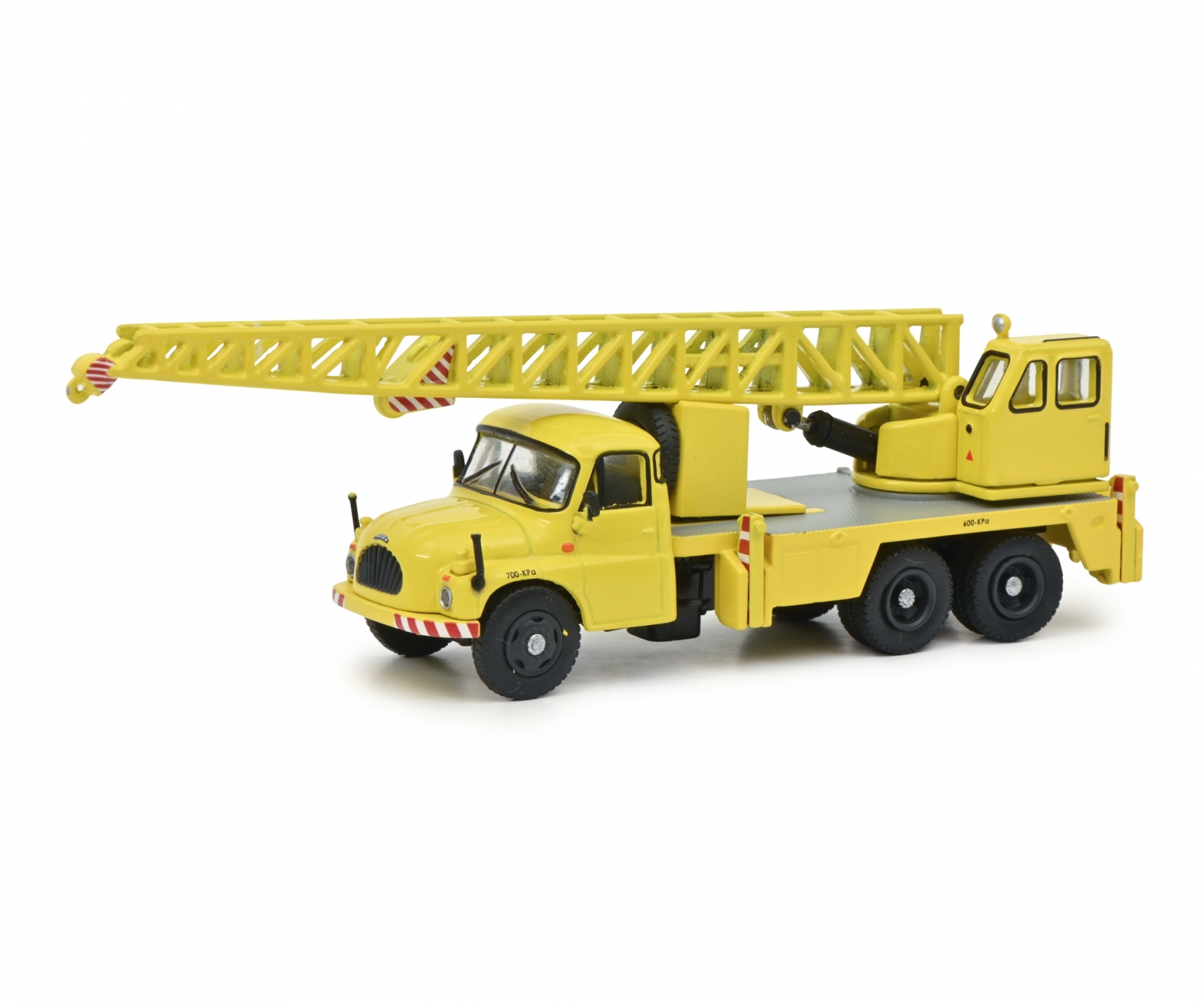 schuco-452663100-Tatra-T138-Kranwagen schuco-452663100-Tatra-T138-Kranwagen