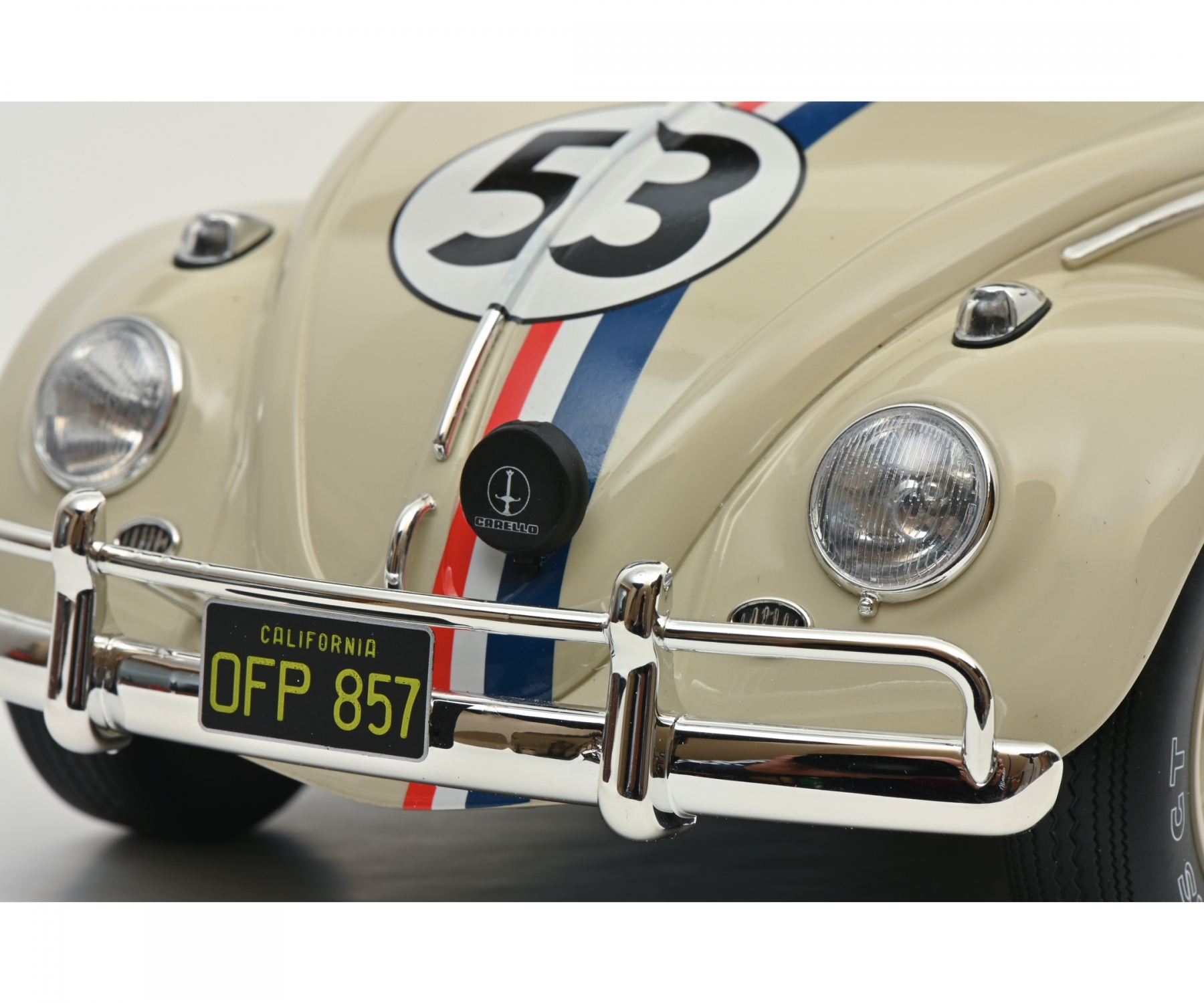 schuco-450046200-2-VW-Käfer-Rallye-53-Filmstar-Outfit-Zusatzscheinwerfer schuco-450046200-2-VW-Käfer-Rallye-53-Filmstar-Outfit-Zusatzscheinwerfer